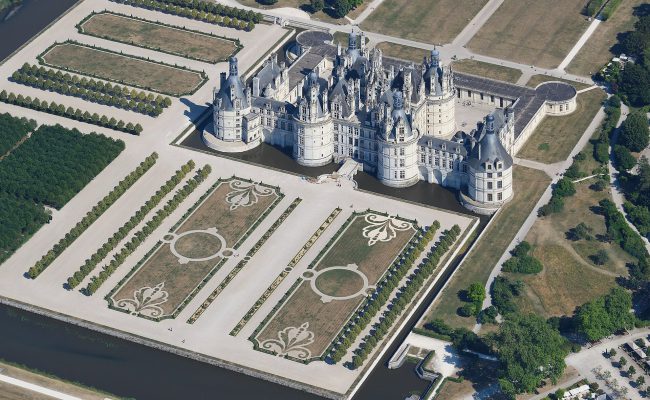 Loire Valley & Central France travel package